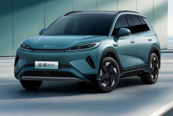 Паркетник BYD Sealion 05 EV: официальные изображения Паркетник BYD Sealion 05 EV: официальные изображения