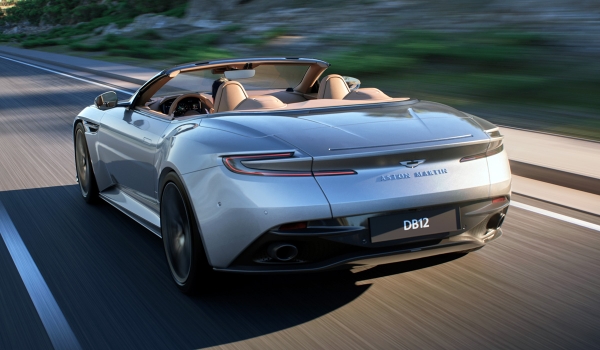 Новый кабриолет Aston Martin DB12 Volante приблизился к купе Новый кабриолет Aston Martin DB12 Volante приблизился к купе