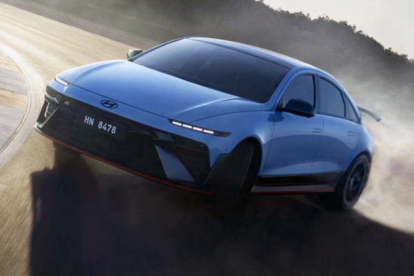 Показан драйверский Hyundai Ioniq 6 N со спецэффектами Показан драйверский Hyundai Ioniq 6 N со спецэффектами