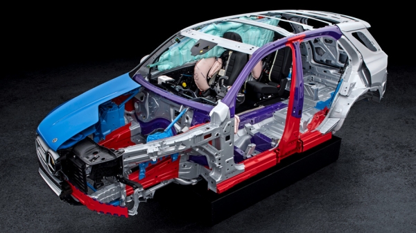 Просим BMW X6 M50d встретить Mercedes-Benz GLE 400 d Coupe Просим BMW X6 M50d встретить Mercedes-Benz GLE 400 d Coupe