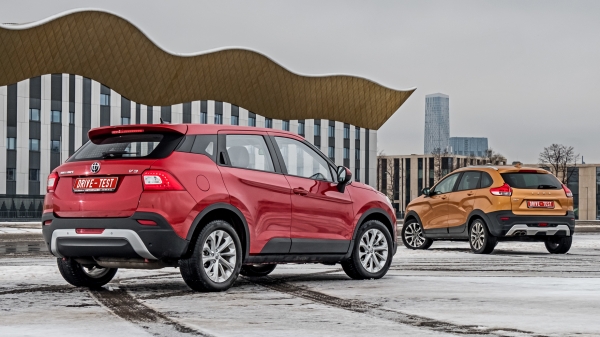 Сводим псевдокроссоверы Lada Xray Cross и Brilliance V3 Сводим псевдокроссоверы Lada Xray Cross и Brilliance V3