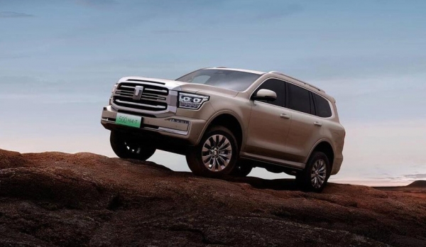 К дебюту в России готовится гибридный Tank 500 Hi-Charge