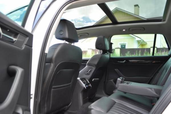 Skoda SuperB Combi: семейные ценности и никакого хулиганства 