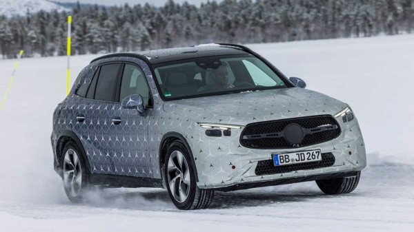 Компания Mercedes-Benz готовит кроссовер Mercedes-Benz GLC второго поколения 2023 года