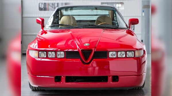 Подразделение концерна Stellantis отреставрировало одно из самых редких купе Alfa Romeo