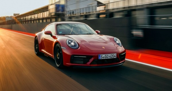 Получаем Porsche 992 c «механикой» в виде 911-го GTS Получаем Porsche 992 c «механикой» в виде 911-го GTS