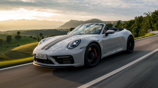 Получаем Porsche 992 c «механикой» в виде 911-го GTS Получаем Porsche 992 c «механикой» в виде 911-го GTS