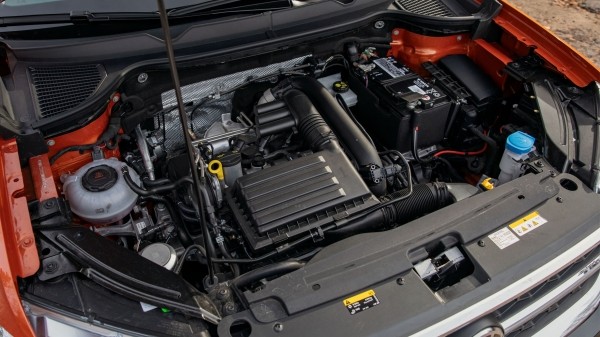 Ставим Volkswagen Taos на пути компакта Chevrolet Trailblazer Ставим Volkswagen Taos на пути компакта Chevrolet Trailblazer