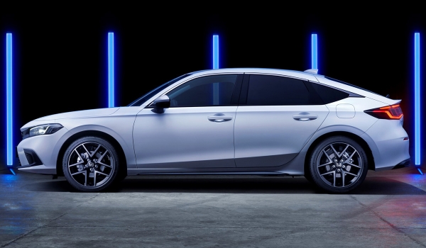 Новая Honda Civic для Европы: только гибрид
