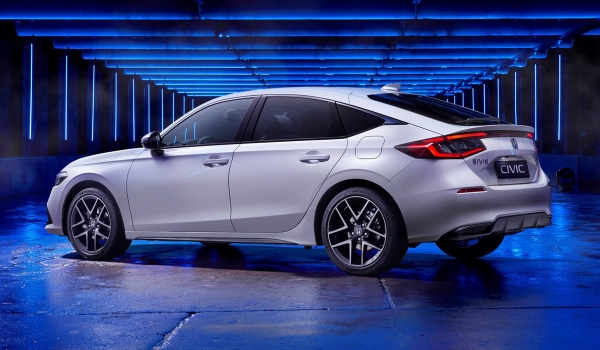 Новая Honda Civic для Европы: только гибрид