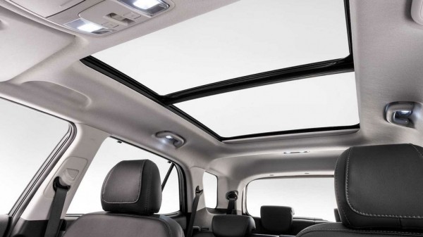 Hyundai начала продажи трехрядного кроссовера Grand Creta