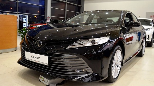 Продажи Toyota в РФ остались на прошлогоднем уровне в феврале 2022 года