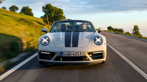 Получаем Porsche 992 c «механикой» в виде 911-го GTS Получаем Porsche 992 c «механикой» в виде 911-го GTS