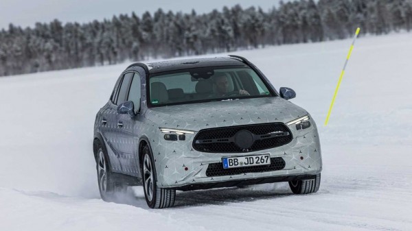 Компания Mercedes-Benz готовит кроссовер Mercedes-Benz GLC второго поколения 2023 года