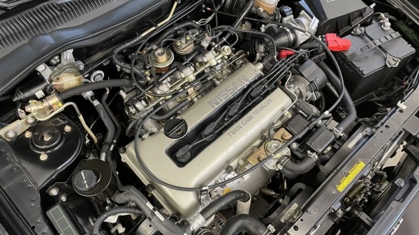 На продажу выставили 30-летний Nissan Sentra с пробегом всего 716 километров На продажу выставили 30-летний Nissan Sentra с пробегом всего 716 километров