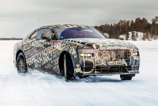 Rolls-Royce Spectre будет иметь четыре электромотора