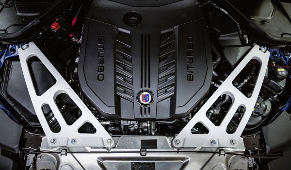 Лифтбек BMW Alpina B4 Gran Coupe дополнил гамму M4 Лифтбек BMW Alpina B4 Gran Coupe дополнил гамму M4