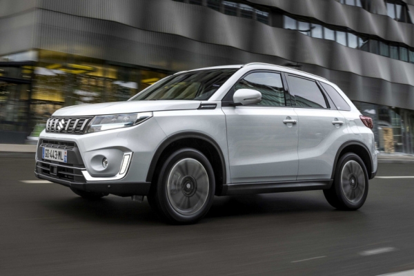 На кроссовере Suzuki Vitara дебютировала новая гибридная система На кроссовере Suzuki Vitara дебютировала новая гибридная система