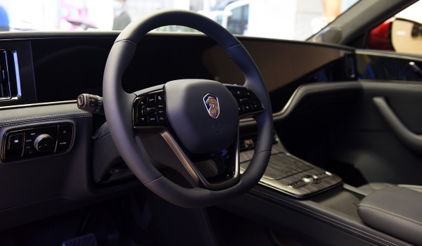 Кроссовер Hengchi 5 станет первой серийной моделью бренда Кроссовер Hengchi 5 станет первой серийной моделью бренда