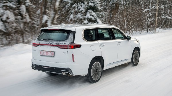 Ищем причины купить Exeed VX вместо кроссовера Hyundai Santa Fe Ищем причины купить Exeed VX вместо кроссовера Hyundai Santa Fe