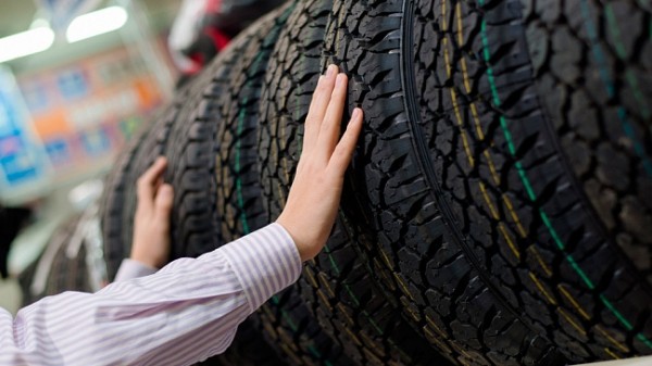 Инженер Бакеро призвал заменить зарубежные шины для авто российскими или китайскими аналогами Инженер Бакеро призвал заменить зарубежные шины для авто российскими или китайскими аналогами