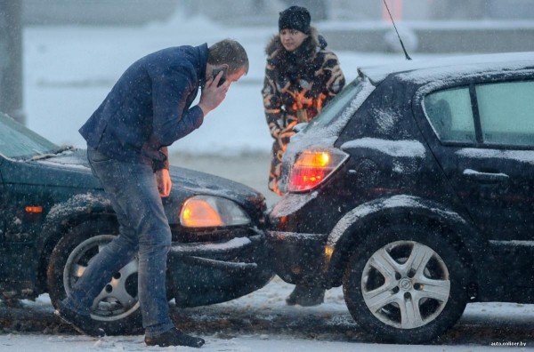 Мелкий ремонт после ДТП в РФ подорожал до 200 тысяч рублей в 2022 году Мелкий ремонт после ДТП в РФ подорожал до 200 тысяч рублей в 2022 году