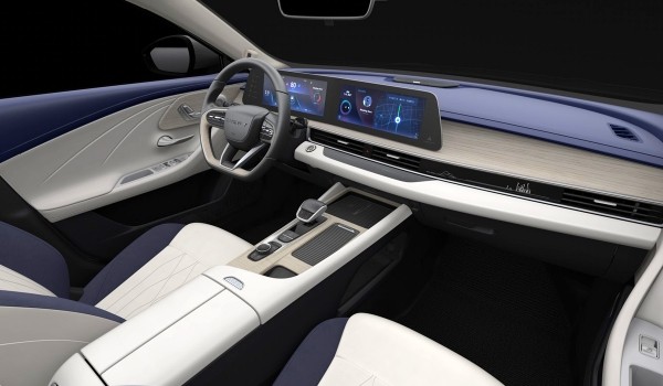 Большой седан Chery Arrizo 8: без камуфляжа