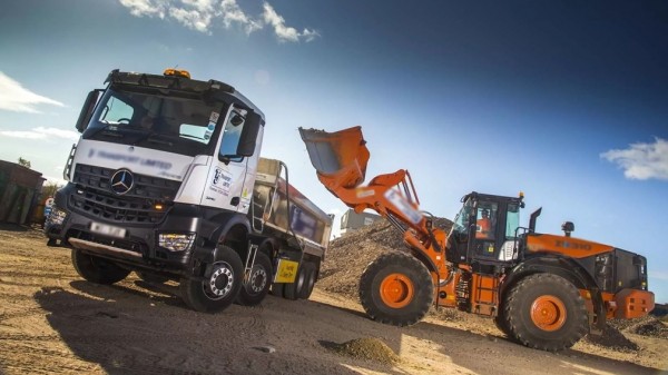 Евросоюз запретит поставки магистральных тягачей и спецтехники в РФ с 10 июля 2022 года Евросоюз запретит поставки магистральных тягачей и спецтехники в РФ с 10 июля 2022 года