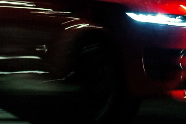 Новый Range Rover Sport представят через две недели