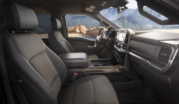 Пикап Ford F-150 Rattler: работяга для бездорожья Пикап Ford F-150 Rattler: работяга для бездорожья