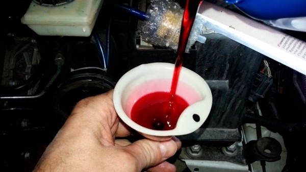 Водителям в РФ разъяснили, как и когда нужно менять масло в автоматической КПП Водителям в РФ разъяснили, как и когда нужно менять масло в автоматической КПП