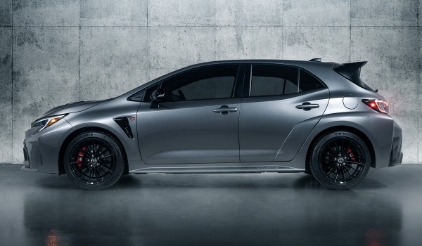Новый хот-хэтч Toyota GR Corolla: полный привод и «механика»