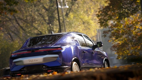 Роскошный Aznom Palladium из лимитированной серии получил 862-сильный агрегат Роскошный Aznom Palladium из лимитированной серии получил 862-сильный агрегат