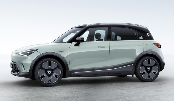 Второй моделью smart новой волны станет хэтчбек Второй моделью smart новой волны станет хэтчбек