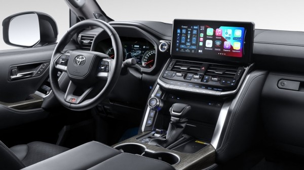 Подержанные внедорожники Toyota Land Cruiser 300 на рынке Японии стали стоить вдвое дороже новых Подержанные внедорожники Toyota Land Cruiser 300 на рынке Японии стали стоить вдвое дороже новых