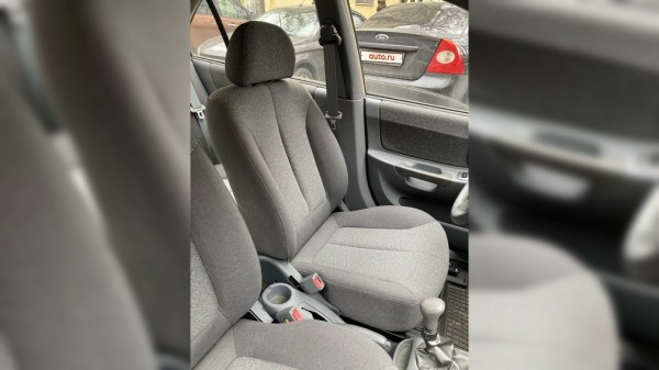 В РФ продают новый Hyundai Accent 2005 года выпуска за 590 тысяч рублей