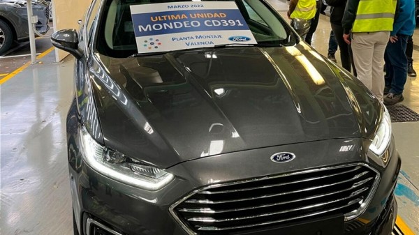 Компания Ford сняла с конвейера модель Ford Mondeo после почти 30 лет производства