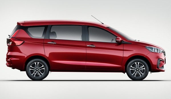 Обновленный компактвэн Suzuki Ertiga: техника в приоритете