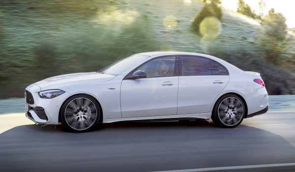 Новый Mercedes-AMG C 43: теперь с четырьмя цилиндрами