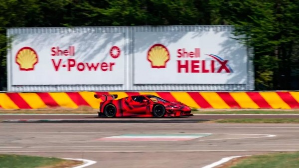 Ferrari вывела на тесты спорткар 296 GT3 Ferrari вывела на тесты спорткар 296 GT3