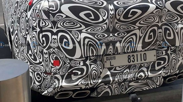 В Сети опубликовали шпионские фотографии нового Range Rover Sport SVR В Сети опубликовали шпионские фотографии нового Range Rover Sport SVR