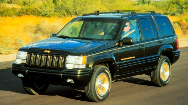 Опубликованы снимки единственного Dodge на базе Jeep Grand Cherokee Опубликованы снимки единственного Dodge на базе Jeep Grand Cherokee