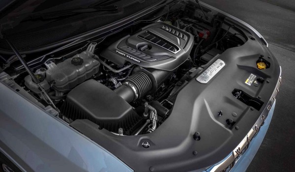 Большой Jeep Wagoneer: теперь длинная база и битурбомотор Большой Jeep Wagoneer: теперь длинная база и битурбомотор