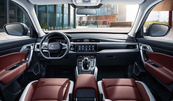 Запутанная история: Geely Boyue/Atlas обновлен еще раз Запутанная история: Geely Boyue/Atlas обновлен еще раз