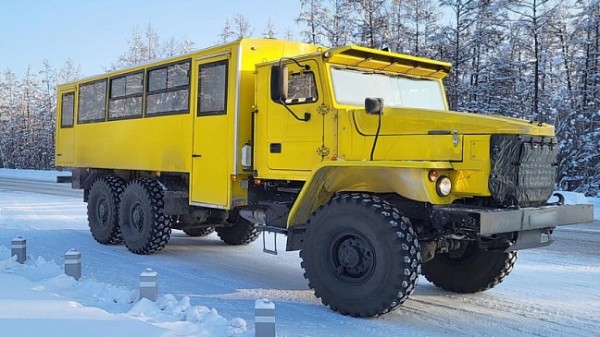 Автозавод «Урал» полностью откажется от закупки китайских мостов после 2024 года Автозавод «Урал» полностью откажется от закупки китайских мостов после 2024 года