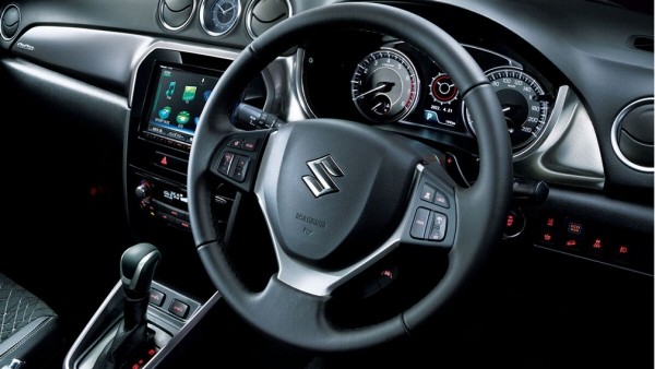 В Японии начались продажи гибридного кроссовера Suzuki Escudo в апреле 2022 года