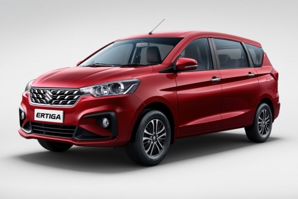 Обновленный компактвэн Suzuki Ertiga: техника в приоритете