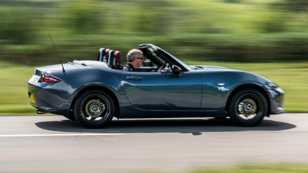 Mazda выпустит родстер MX-5 новой генерации в 2024 году