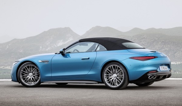 Новый Mercedes-AMG SL: базовая версия с четырьмя цилиндрами Новый Mercedes-AMG SL: базовая версия с четырьмя цилиндрами