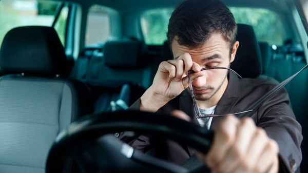 В Сети рассказали, как справиться с сонливостью за рулем В Сети рассказали, как справиться с сонливостью за рулем